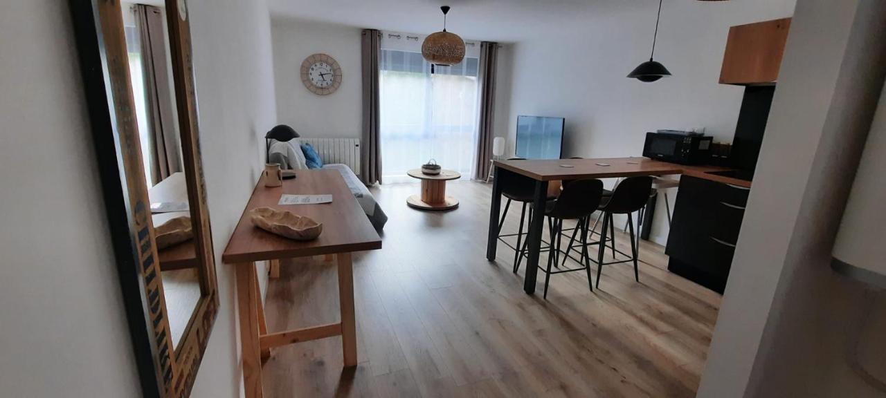 Appartement Renove Totalement - Vue Sur Jardin - 52 M² Houdemont Eksteriør billede